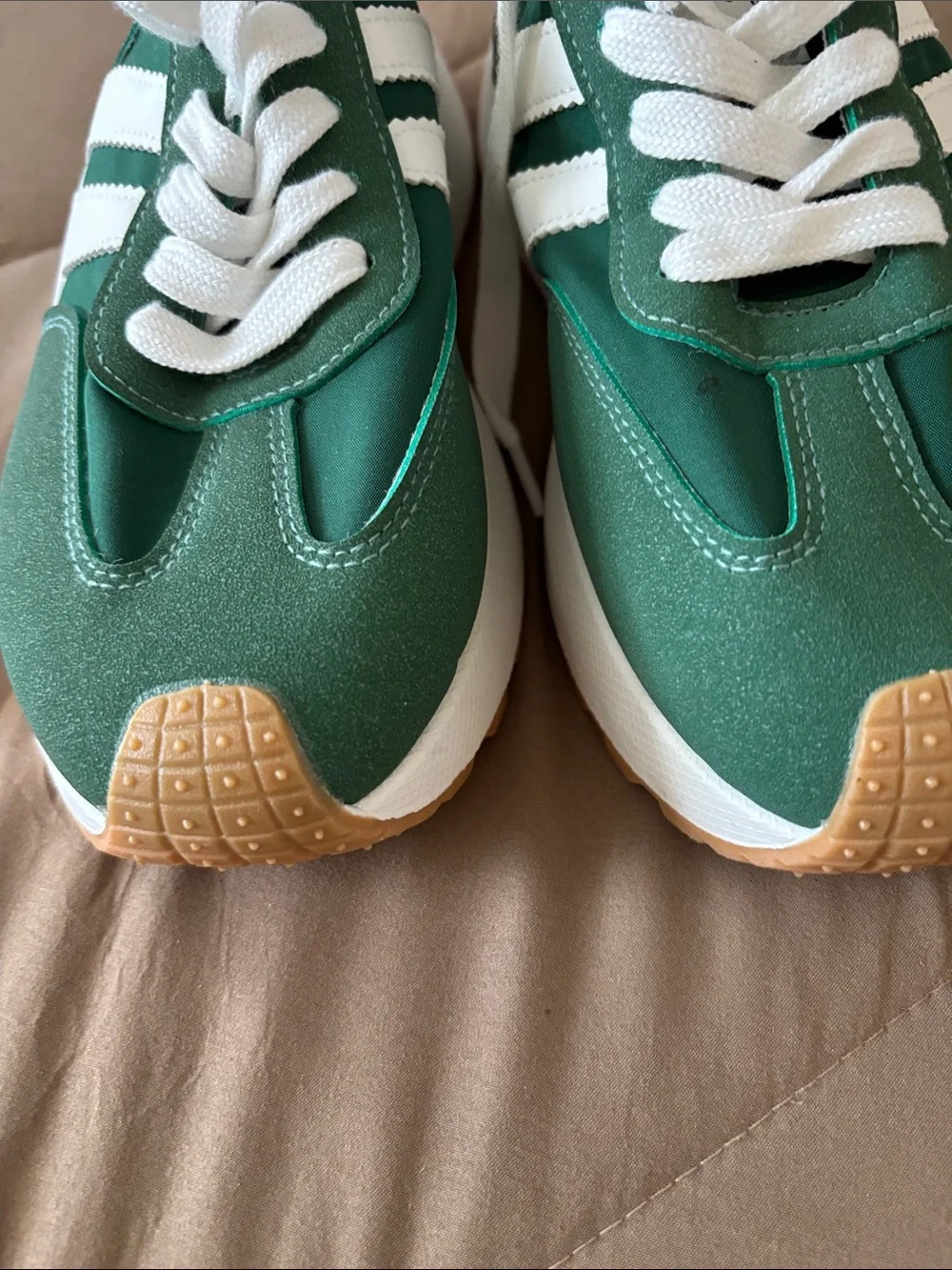 Women’s Green & White Athletic Sneakers